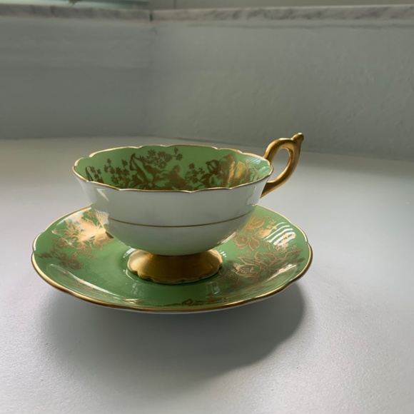 Coalport teacups, ruby red and green, price is for both! - Picture 7 of 7